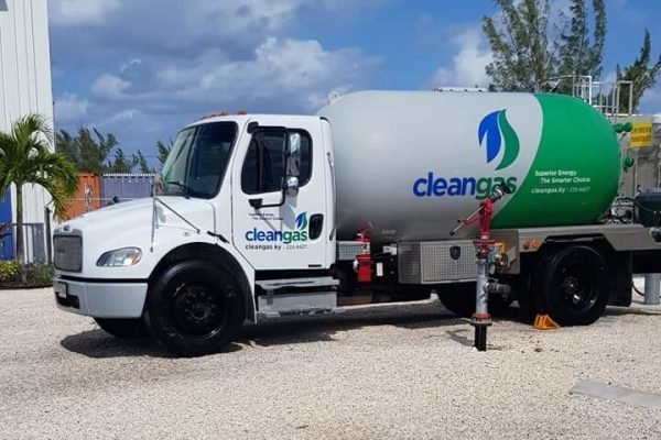 clean gas commercial delivery truck propane tanker